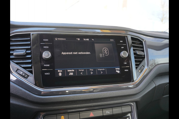 Volkswagen T-Roc 1.5 TSI Sport | Voorstoelen verwarmd | Cruise control adaptief |
