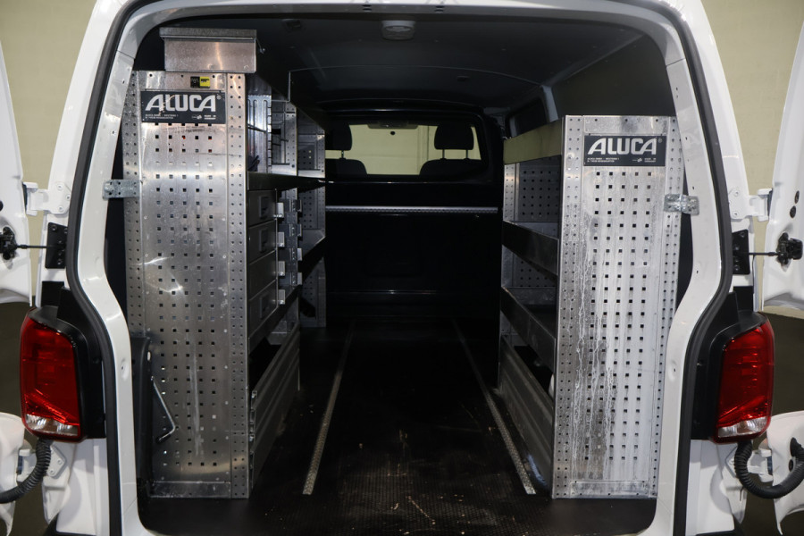 Volkswagen Transporter 2.0 TDI L2 H1 Automaat Inrichting