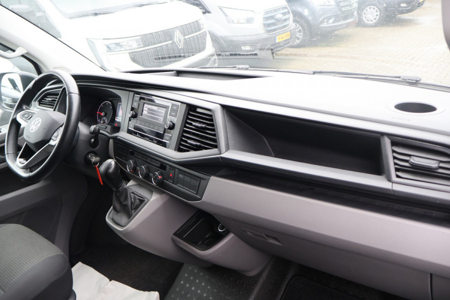 Volkswagen Transporter 2.0 TDI L2 H1 Automaat Inrichting