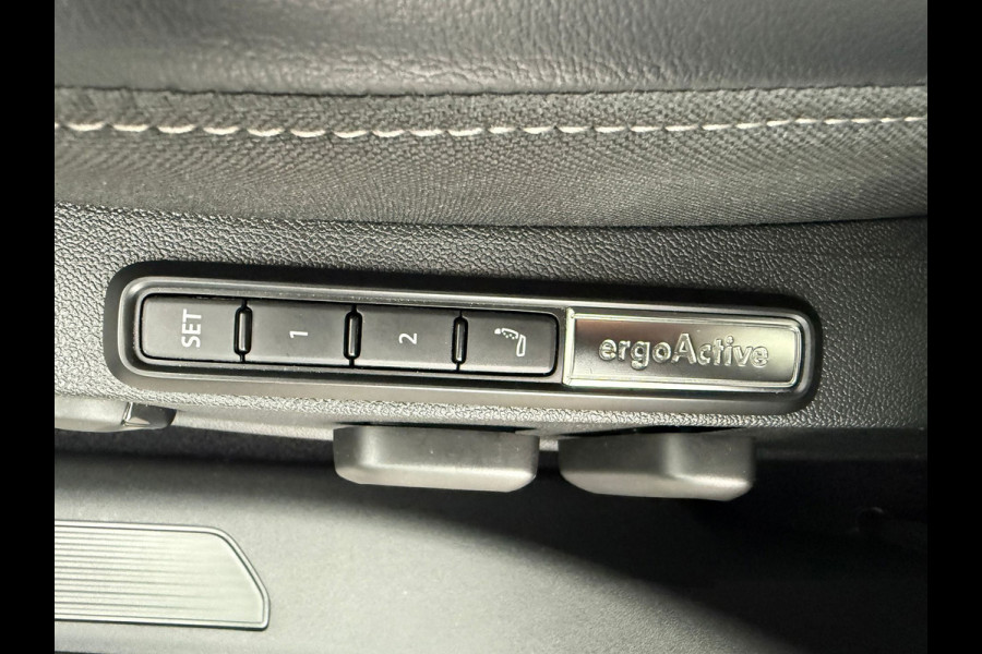 Volkswagen ID.3 Pro S Business 77 kWh /204PK /Camera /Led /Half leer