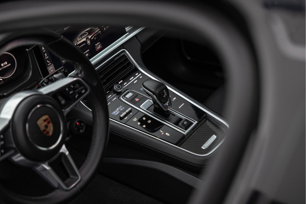 Porsche Panamera Sport Turismo 4.0 Turbo S E-Hybrid 680pk Pano Keramisch Nachtzicht HuD