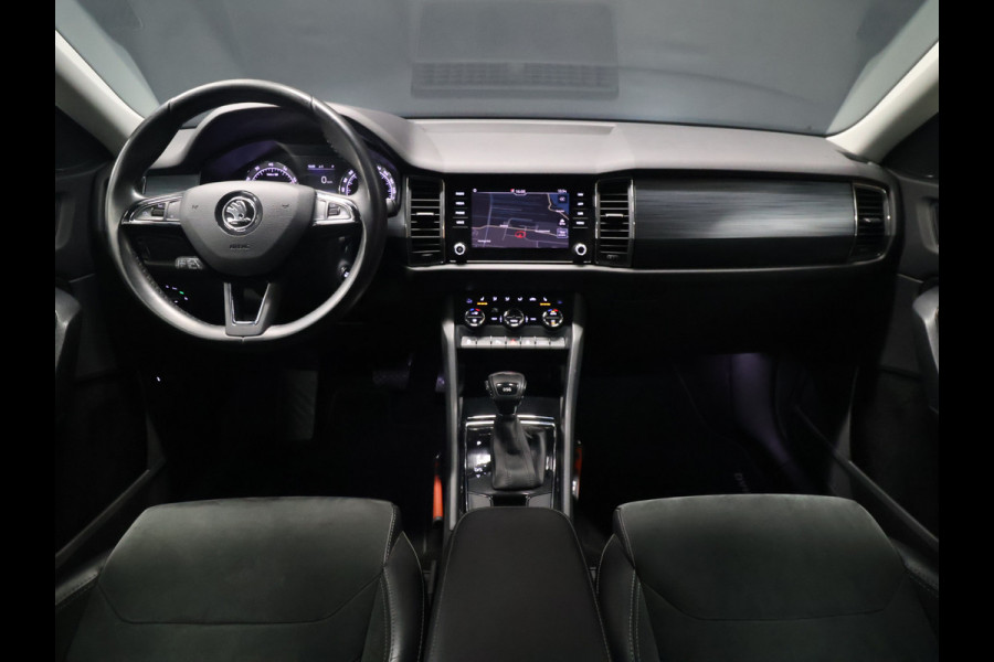 Škoda Kodiaq 1.5 TSI Limited Business Edition 7p. [TREKHAAK, ADAPTIVE CRUISE CONTROL, APPLE CARPLAY, ANDROID AUTO, ACHTERUITRIJCAMERA, PDC V+A, STOELVERWARMING, ELEKTRISCHE ACHTERKLEP, NIEUWSTAAT]