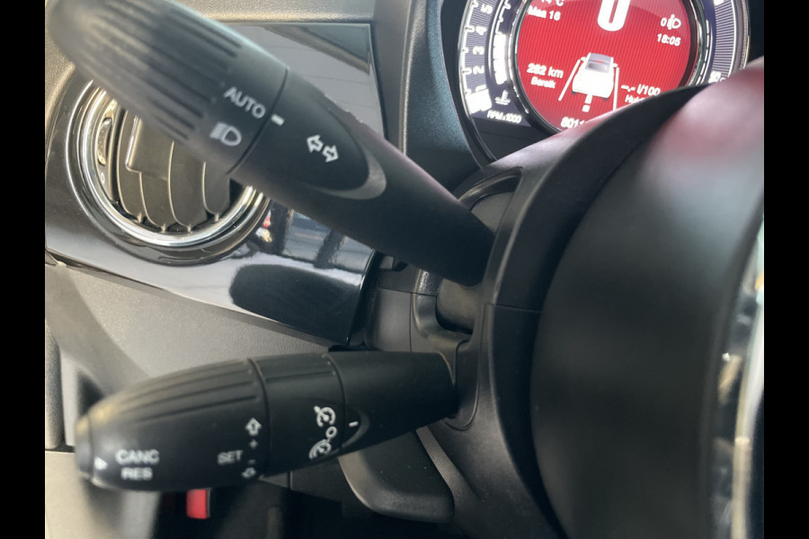 Fiat 500C 1.2 Lounge Airco - Apple carplay - Cruise control - Parkeersensor achter - Navigatiesysteem - Radio - Bluetooth - Licht metalen velgen 16 inch - Start/stop systeem - Elektrische ramen voor - Led dagverl