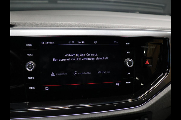 Volkswagen Polo 2.0 TSI GTI [APPLE CARPLAY, ANDROID, SPORTSTUUR, STOELVERWARMING, ADAPTIVE CRUISE, PDC RONDOM, CLIMATE, NIEUWSTAAT]