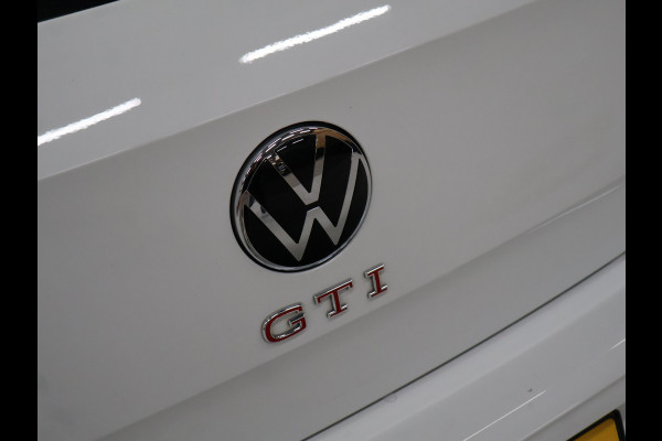 Volkswagen Polo 2.0 TSI GTI [APPLE CARPLAY, ANDROID, SPORTSTUUR, STOELVERWARMING, ADAPTIVE CRUISE, PDC RONDOM, CLIMATE, NIEUWSTAAT]