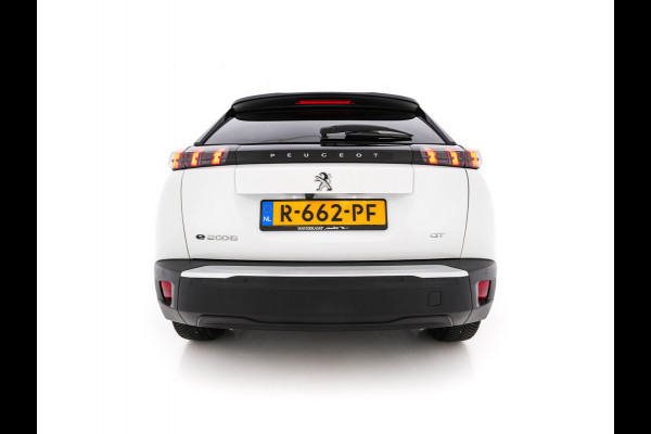 Peugeot e-2008 EV GT 50 kWh {SOH-91%} Aut. *DIGI-COCKPIT | FULL-LED | BLIS | KEYLESS | LEATHER-FABRIC | CAMERA | CARPLAY | CCS-FASTLOADER | DAB+ | NAVI-FULLMAP | ECC | PDC | SPORT-SEATS | AMBIENT-LIGHT | PRIVACY-GLASS | 17''ALU*