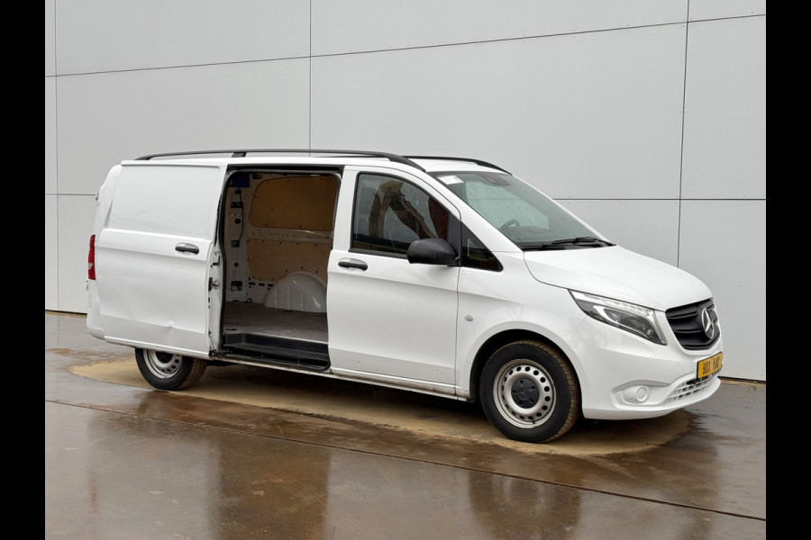 Mercedes-Benz Vito 116 2.1 CDI Automaat L2H1 Adaptieve LED-verlichting Climate Control Cruise Control Trekhaak Carplay Camera Stoelverwarming