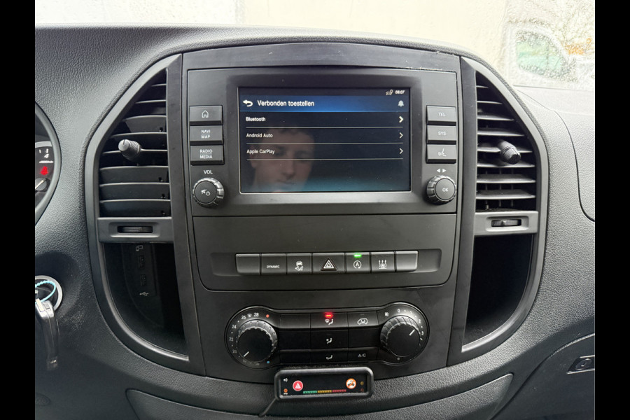 Mercedes-Benz Vito 116 2.1 CDI Automaat L2H1 Adaptieve LED-verlichting Climate Control Cruise Control Trekhaak Carplay Camera Stoelverwarming