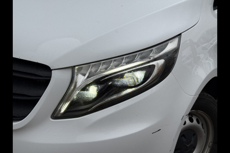 Mercedes-Benz Vito 116 2.1 CDI Automaat L2H1 Adaptieve LED-verlichting Climate Control Cruise Control Trekhaak Carplay Camera Stoelverwarming