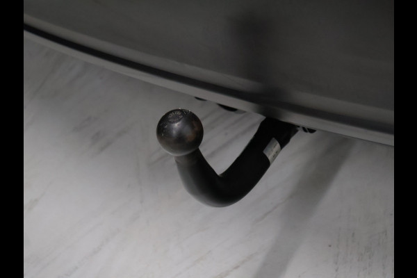 Mazda CX-30 2.0 e-SkyActiv-X M Hybrid Comfort [TREKHAAK AFNEEMBAAR, MEMORY SEATS, BOSE SOUND, HEAD-UP, STUURVERWARMING, CAMERA, ADAPTIVE CRUISE, VOL LEDER, STOELVERWARMING, BLUETOOTH, CLIMATE, NIEUWSTAAT]