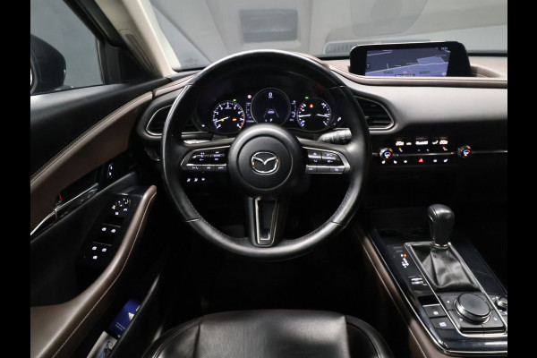 Mazda CX-30 2.0 e-SkyActiv-X M Hybrid Comfort [TREKHAAK AFNEEMBAAR, MEMORY SEATS, BOSE SOUND, HEAD-UP, STUURVERWARMING, CAMERA, ADAPTIVE CRUISE, VOL LEDER, STOELVERWARMING, BLUETOOTH, CLIMATE, NIEUWSTAAT]