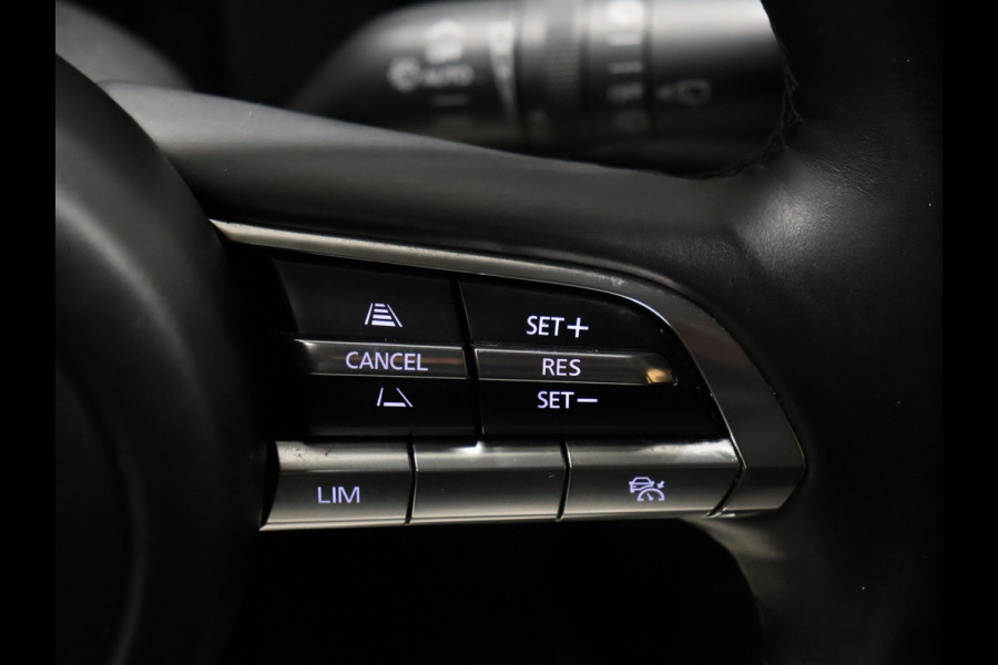 Mazda CX-30 2.0 e-SkyActiv-X M Hybrid Comfort [TREKHAAK AFNEEMBAAR, MEMORY SEATS, BOSE SOUND, HEAD-UP, STUURVERWARMING, CAMERA, ADAPTIVE CRUISE, VOL LEDER, STOELVERWARMING, BLUETOOTH, CLIMATE, NIEUWSTAAT]