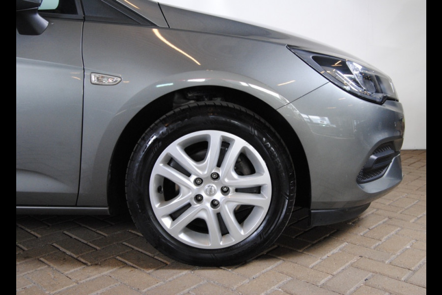 Opel Astra 1.2 Elegance | Winterpakket |Trekhaak | Apple Carplay