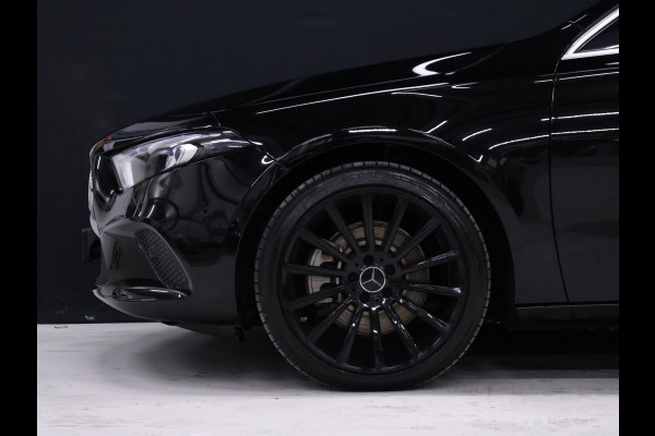 Mercedes-Benz A-Klasse 250 e Business Solution Luxury Limited [TREKHAAK, CRUISE CONTROL, SFEERVERLICHTING, BLUETOOTH TELEFOON, ACHTERUITRIJCAMERA, PDC V+A, STOELVERWARMING, NIEUWSTAAT]
