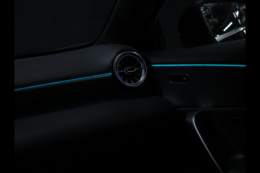 Mercedes-Benz A-Klasse 250 e Business Solution Luxury Limited [TREKHAAK, CRUISE CONTROL, SFEERVERLICHTING, BLUETOOTH TELEFOON, ACHTERUITRIJCAMERA, PDC V+A, STOELVERWARMING, NIEUWSTAAT]