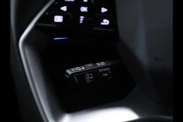 Audi Q4 e-tron 40 Launch edition Advanced Plus 77 kWh [MEMORY SEATS, ADAPTIVE CRUISE CONTROL, APPLE CARPAY, ANDROID AUTO, HUD, SONOS, ACHTERUITRIJCAMERA, PDC V+A, STUURVERWARMING, NIEUWSTAAT]