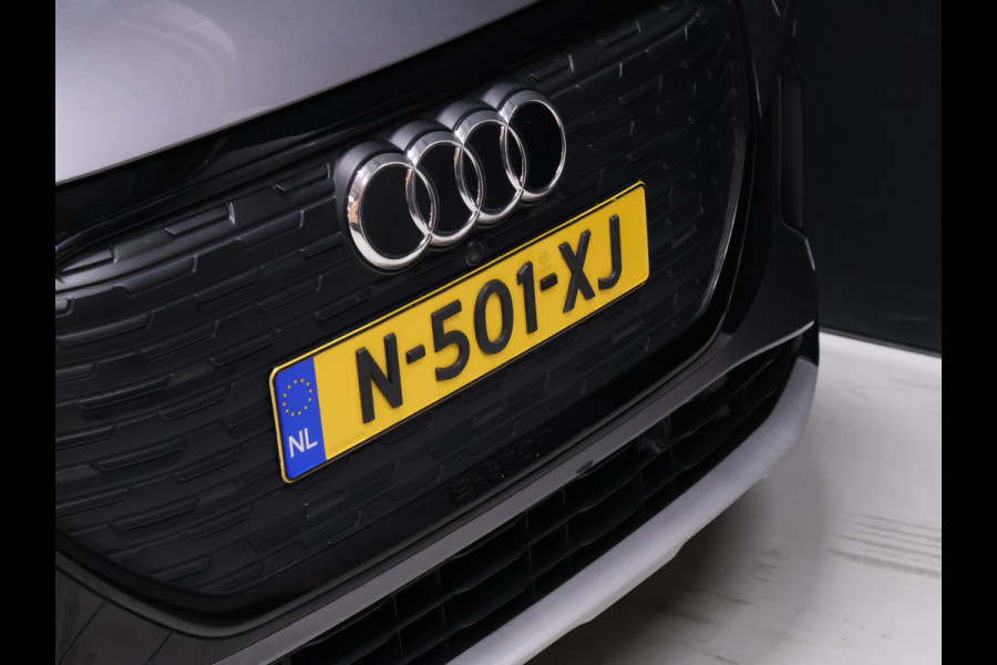 Audi Q4 e-tron 40 Launch edition Advanced Plus 77 kWh [MEMORY SEATS, ADAPTIVE CRUISE CONTROL, APPLE CARPAY, ANDROID AUTO, HUD, SONOS, ACHTERUITRIJCAMERA, PDC V+A, STUURVERWARMING, NIEUWSTAAT]