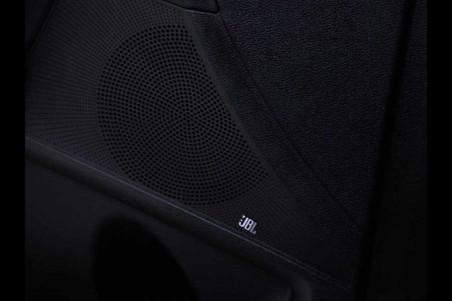 Kia Xceed 1.4 T-GDi DynamicLine [APPLE CARPLAY, ANDROID AUTO, CRUISE CONTROL, JBL, ACHTERUITRIJCAMERA, PDC ACHTER, STOELVERWARMING, STUURVERWARMING, NIEUWSTAAT]