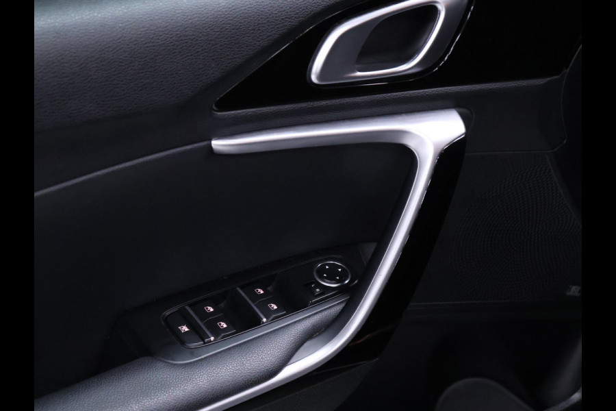 Kia Xceed 1.4 T-GDi DynamicLine [APPLE CARPLAY, ANDROID AUTO, CRUISE CONTROL, JBL, ACHTERUITRIJCAMERA, PDC ACHTER, STOELVERWARMING, STUURVERWARMING, NIEUWSTAAT]