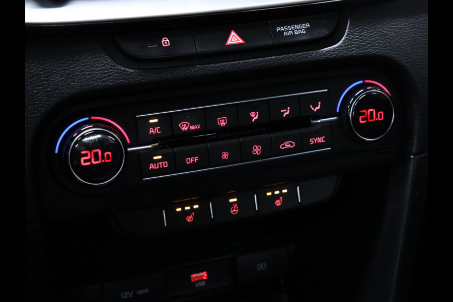 Kia Xceed 1.4 T-GDi DynamicLine [APPLE CARPLAY, ANDROID AUTO, CRUISE CONTROL, JBL, ACHTERUITRIJCAMERA, PDC ACHTER, STOELVERWARMING, STUURVERWARMING, NIEUWSTAAT]