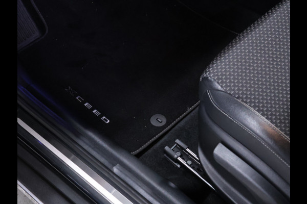 Kia Xceed 1.4 T-GDi DynamicLine [APPLE CARPLAY, ANDROID AUTO, CRUISE CONTROL, JBL, ACHTERUITRIJCAMERA, PDC ACHTER, STOELVERWARMING, STUURVERWARMING, NIEUWSTAAT]