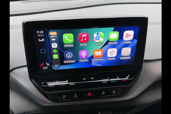 Volkswagen ID.4 First 77 kWh | Elek. Trekhaak | Warmtepomp | Apple Carplay | Camera