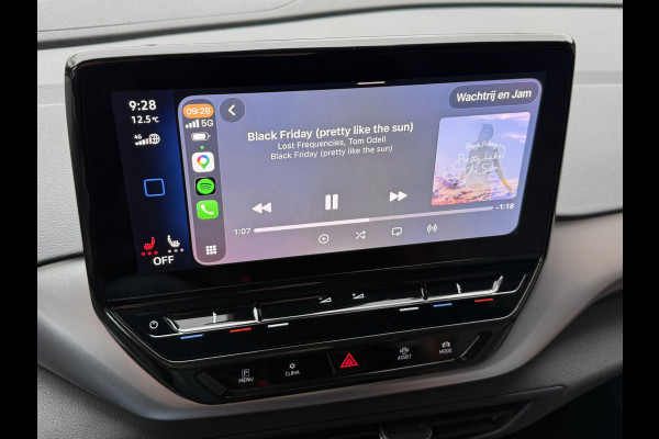Volkswagen ID.4 First 77 kWh | Elek. Trekhaak | Warmtepomp | Apple Carplay | Camera