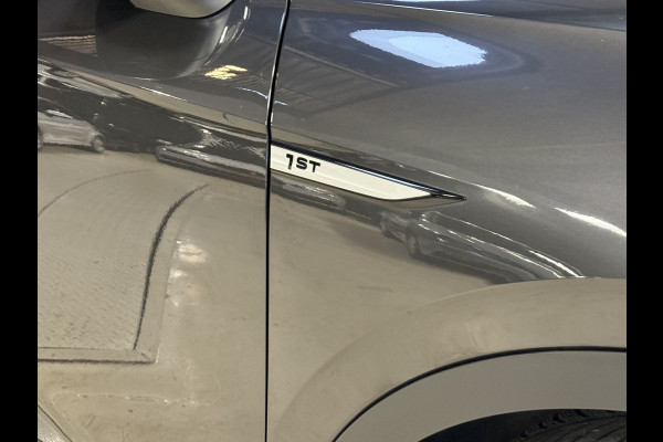 Volkswagen ID.4 First 77 kWh | Elek. Trekhaak | Warmtepomp | Apple Carplay | Camera