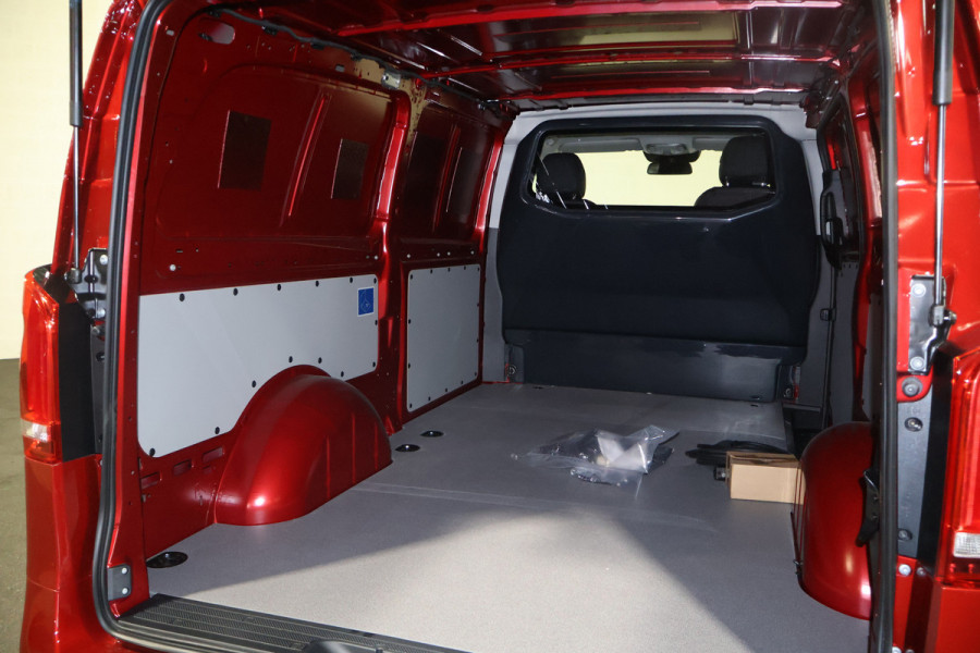 Mercedes-Benz eVito 112 L3 60 kWh Black Line