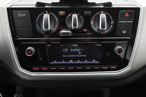 Volkswagen up! 1.0 BMT high up! 5-Deurs, Leder/Stof, Airco, Cruise, Bluetooth, Radio, PDC, 15''