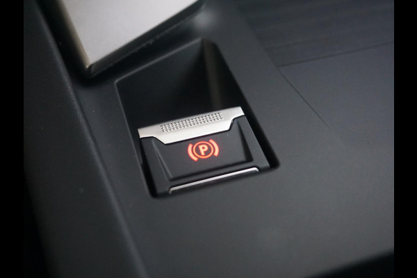 Peugeot 408 1.2 Hybrid 136 e-DCS6 GT