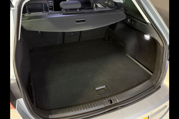 Seat Leon ST 1.0 TSI Style Ultimate Edition | Camera | Draadloze lader | Apple Carplay