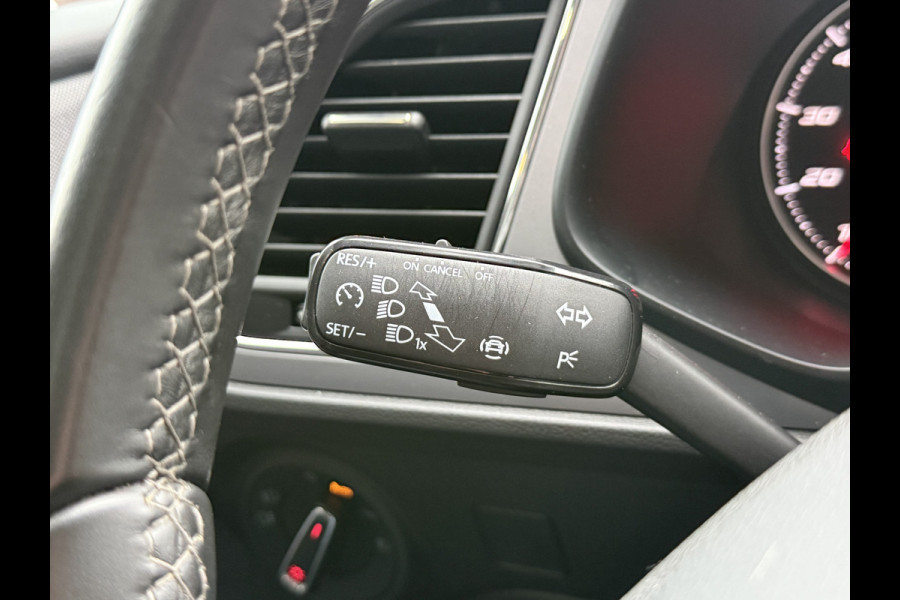 Seat Leon ST 1.0 TSI Style Ultimate Edition | Camera | Draadloze lader | Apple Carplay