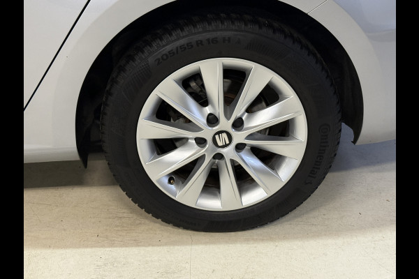 Seat Leon ST 1.0 TSI Style Ultimate Edition | Camera | Draadloze lader | Apple Carplay