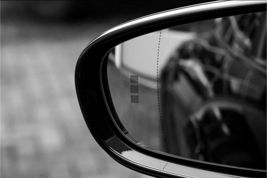 Porsche Taycan Cross Turismo 4S 93 kWh 4WS Luchtvering HUD Pano Bose