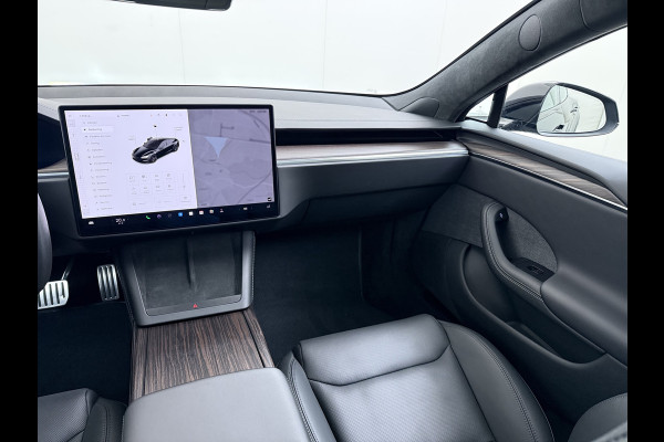 Tesla Model S 680 pk 0-100 3,1sec. Adaptive-Luchtvering FSD-4 / AutoPilot-4 Enhanced EAP ASS-Smart Summon Yoke Stuur Zelf-Parkeren / Voorrijde Long Range100kw Dual Motor 4WD AWD Schuifkanteldak Wi-Fi.Vb. App AEB ASR Rijstrookhulp Bordherkenning ACC ESP DodehoekDetector  Mistlampen Verwarmde-Sproeiers AWD 4 wheel Drive 1.600kg Trekvermogen Orig. NL-se auto 118.000 euro nieuw ! Fabrieksgarantie 4 jaar 80.000 en 240.000/8 jaar Accupakket!