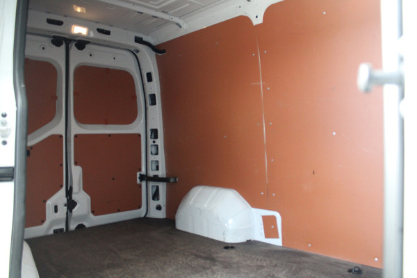 Renault Master T35 2.0 dCi 130 L2H2 Start 131pk - Cruise - PDC - LED - Carplay/Android - Rijklaar