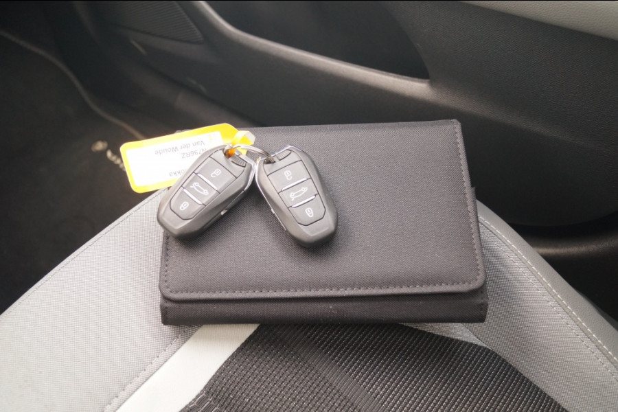 Opel Mokka-e Elegance 50kWh -SOH88%-NAVI-ECC-CAM-PDC-