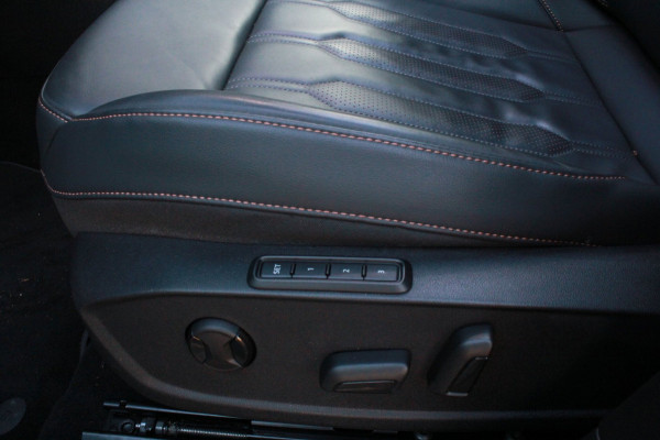 CUPRA Formentor 1.4 e-Hybrid VZ Black Edition