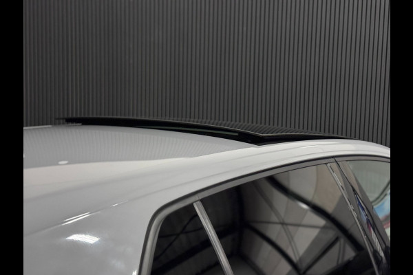 Volkswagen Golf 1.5 eTSI R-Line PANO | HARMAN KARDON | HEAD UP | IQ LIGHT