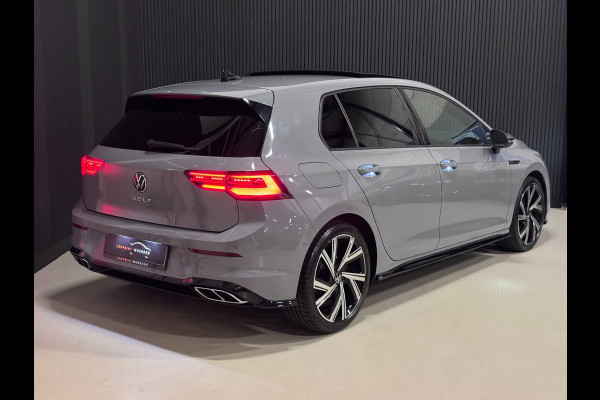 Volkswagen Golf 1.5 eTSI R-Line PANO | HARMAN KARDON | HEAD UP | IQ LIGHT
