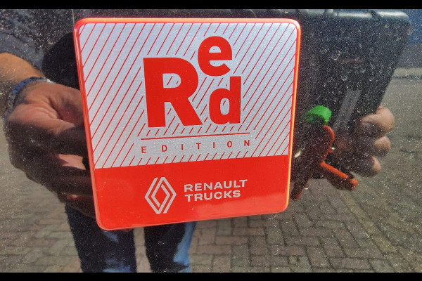 Renault Master 170.35 L3H2 - V-33-HXT - GESLOTEN - ZWART METALLIC - EURO 6