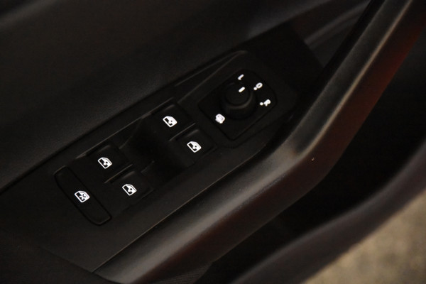 Volkswagen Polo Polo Life *1ste Eigenaar*Carplay*Cruise Control*Navigatie*