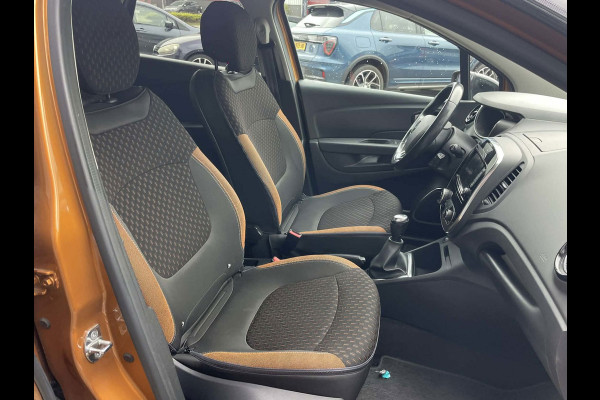 Renault Captur 0.9 TCe Intens / camera / trekhaak