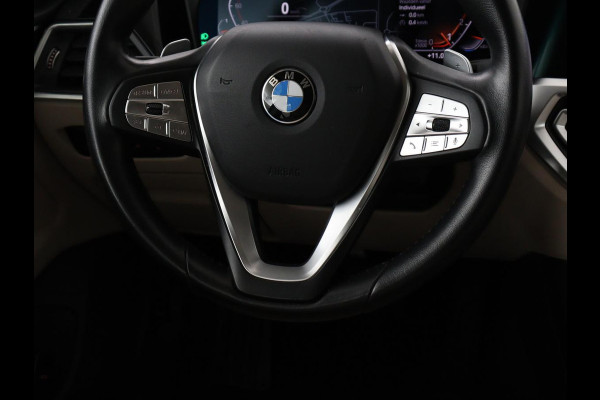 BMW 4 Serie Gran Coupé 420i Edition Plus | Trekhaak | Stoelverwarming | Memory | Carplay | Leder | Navigatie | Camera | Achterbankverwarming | Keyless | Full LED | Sportstoelen