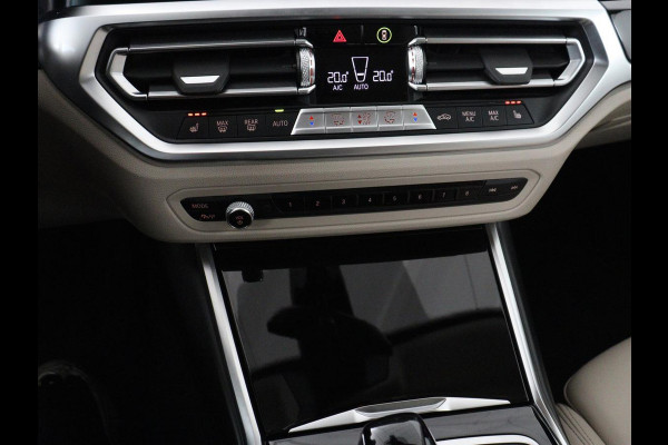 BMW 4 Serie Gran Coupé 420i Edition Plus | Trekhaak | Stoelverwarming | Memory | Carplay | Leder | Navigatie | Camera | Achterbankverwarming | Keyless | Full LED | Sportstoelen