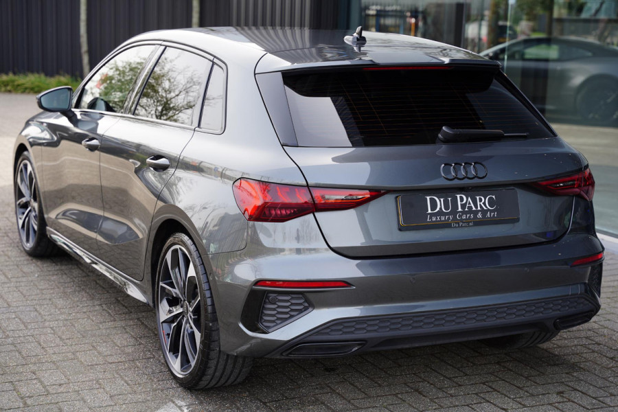Audi A3 Sportback 35 TFSI S edition / B&O / RS-Seats / Panorama Dak