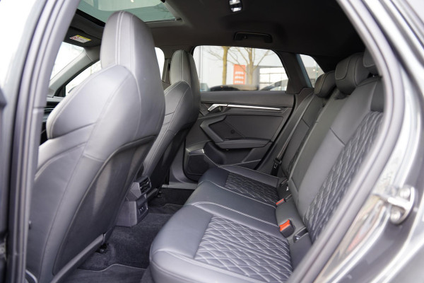 Audi A3 Sportback 35 TFSI S edition / B&O / RS-Seats / Panorama Dak