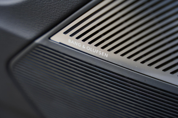 Audi RSQ8 4.0 TFSI Quattro Keramische Remmen / Leder Terracotta