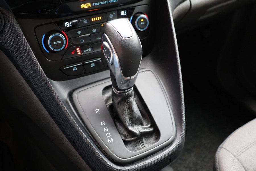 Ford Transit Connect 1.5 EcoBlue L2 120 PK Limited AUT | Bi-Xenon | Camera | CarPlay | Navigatie | Climatronic | Inklapbare spiegels | Trekhaak | DAB | NL Auto | NAP Logisch | Nieuwe APK | Euro 6